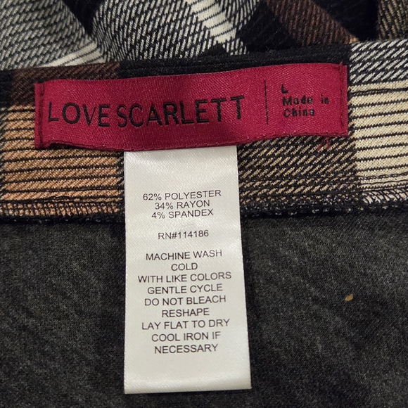 Classic Plaid A-Line Skirt - Black & Brown - Picture 2 of 4